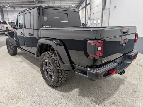 Used 2021 Jeep Gladiator Rubicon AWD/4WD image 4