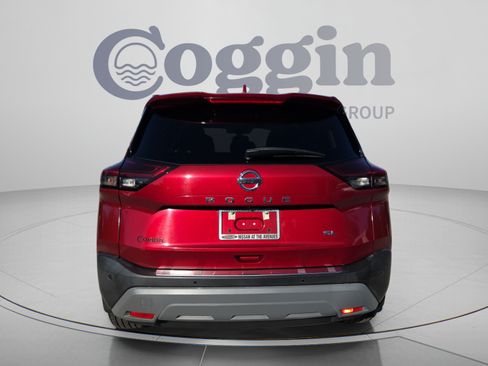 Used 2021 Nissan Rogue SL FWD image 4