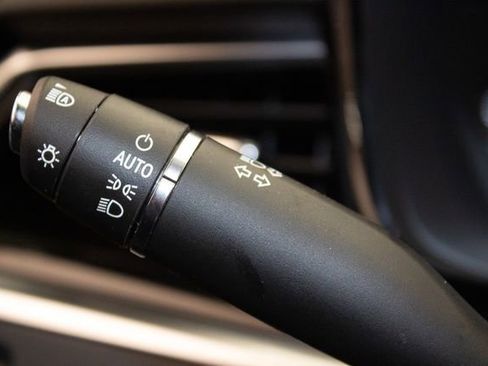 Used 2024 Cadillac XT6 Premium Luxury w/ LPO, Floor Liner Package image 29