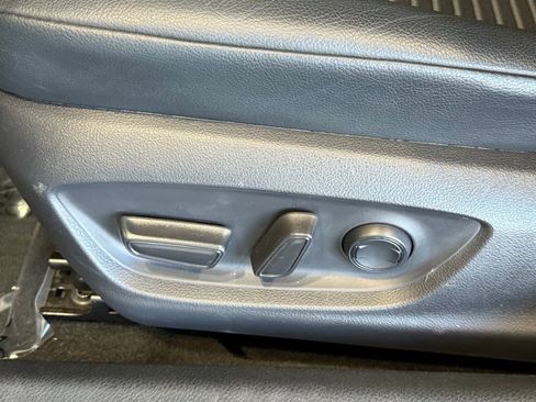 Certified 2021 Toyota Camry SE w/ Carpet Mat Package (TMS) image 21