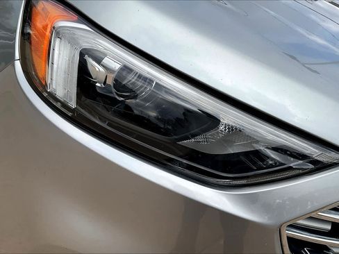 Used 2024 Ford Edge Titanium image 24