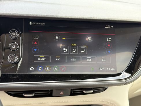 Used 2023 Buick Envision Avenir FWD image 27