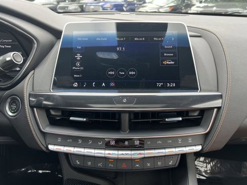 Used 2023 Cadillac CT5 V w/ Platinum Package RWD image 18