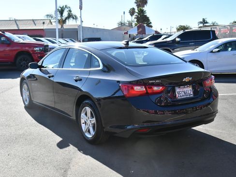 Used 2022 Chevrolet Malibu LS FWD image 6