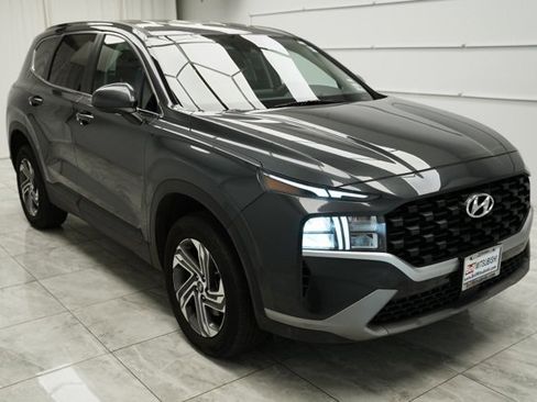 Used 2023 Hyundai Santa Fe SE image 4
