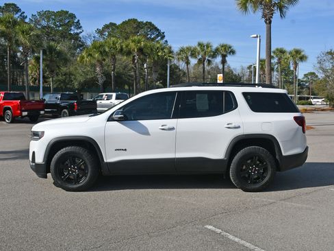 Used 2022 GMC Acadia AT4 w/ Technology Package image 5