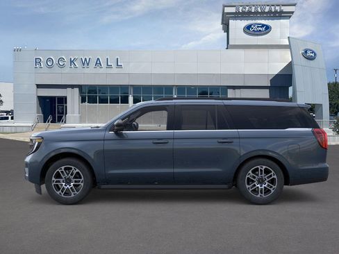 New 2025 Ford Expedition Max Active image 3