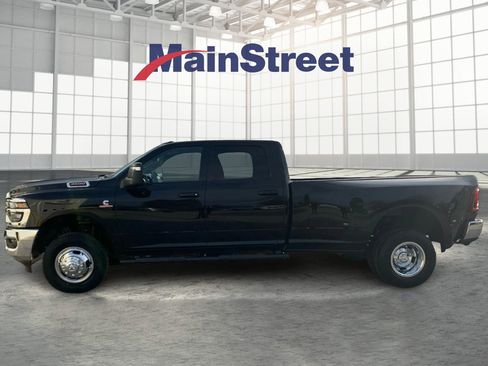 New 2026 RAM 3500 Tradesman image 2