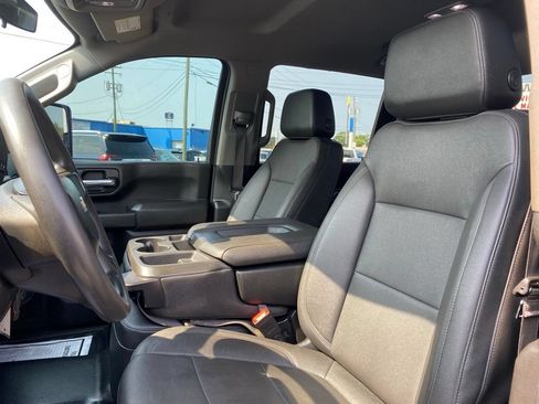 Used 2023 Chevrolet Silverado 3500 W/T w/ Gooseneck/5TH Wheel Package AWD/4WD image 11