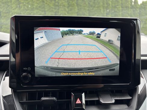 Used 2025 Toyota Corolla LE FWD image 26