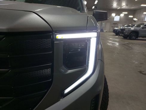 Used 2023 GMC Sierra 1500 Pro image 30