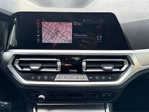 Used 2021 BMW 430i xDrive Coupe w/ Convenience Package image 13