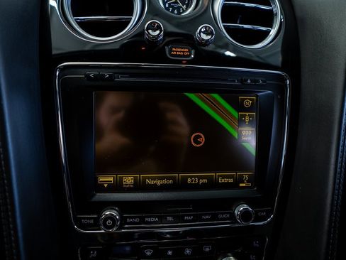 Used 2015 Bentley Flying Spur V8 image 44