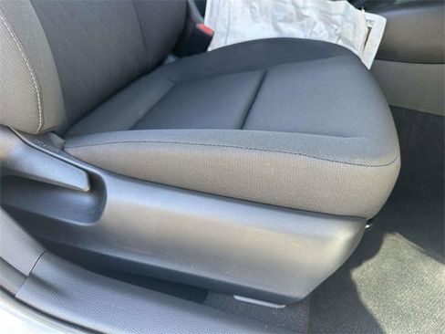 Used 2025 Toyota Corolla LE image 24