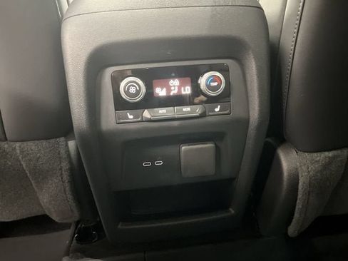 Certified 2024 GMC Acadia Elevation w/ Black Edition FWD image 44