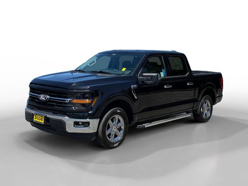 Certified 2025 Ford F150 XLT w/ Equipment Group 301A Standard RWD image 1