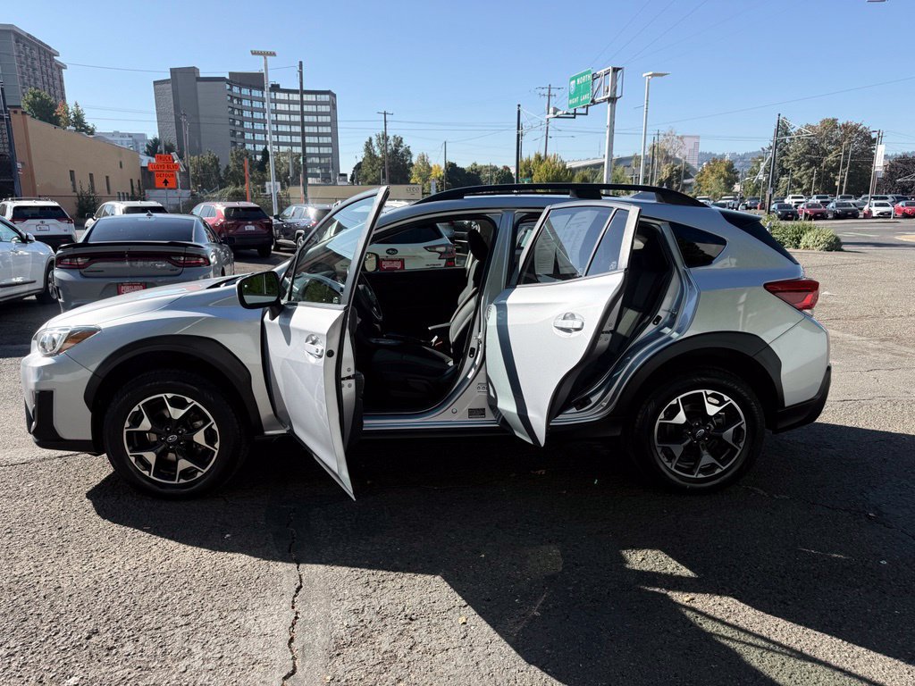 Used 2019 Subaru Crosstrek 2.0i Premium w/ Moonroof Package AWD/4WD image 17