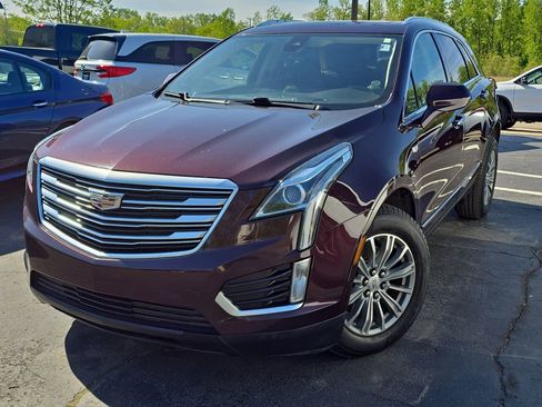 Used 2017 Cadillac XT5 Luxury w/ Driver Awareness Package AWD/4WD image 1