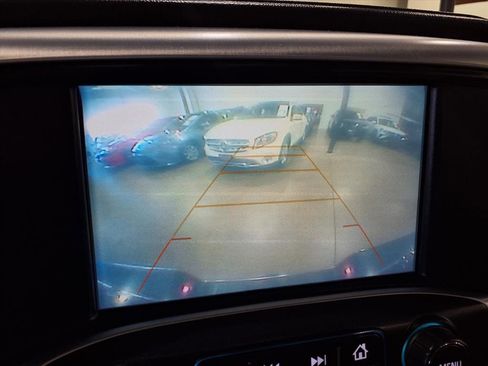 Used 2018 GMC Sierra 1500 SLT w/ SLT Premium Package image 21