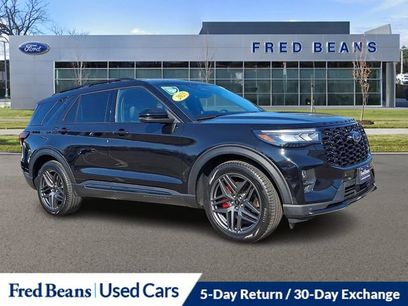 Used 2025 Ford Explorer ST