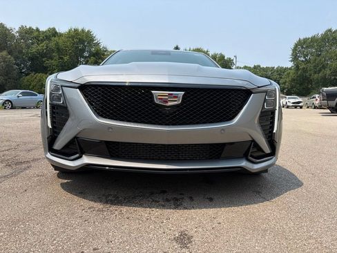 Used 2026 Cadillac CT5 Sport AWD/4WD image 2