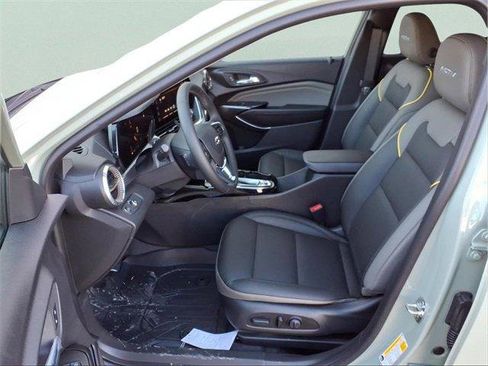 New 2026 Chevrolet Trax ACTIV w/ Driver Confidence Package image 15