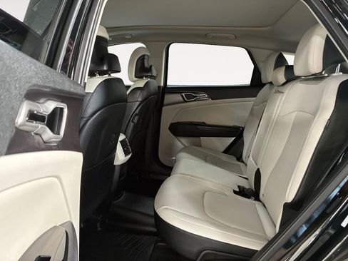 Used 2025 Kia Sportage EX w/ Premium Package FWD image 13