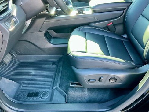 Used 2026 GMC Acadia Elevation w/ Black Edition FWD image 39