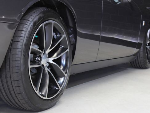 Used 2015 Dodge Challenger R/T Scat Pack image 19