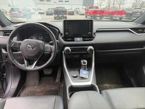 Used 2021 Toyota RAV4 XSE w/ XSE Grade Weather Package image 6