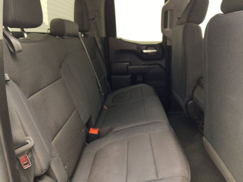Used 2019 Chevrolet Silverado 1500 Custom w/ Custom Convenience Package RWD image 19