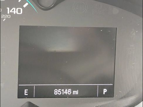 Used 2020 Chevrolet Trax LS w/ Tint and Cruise Package FWD image 9