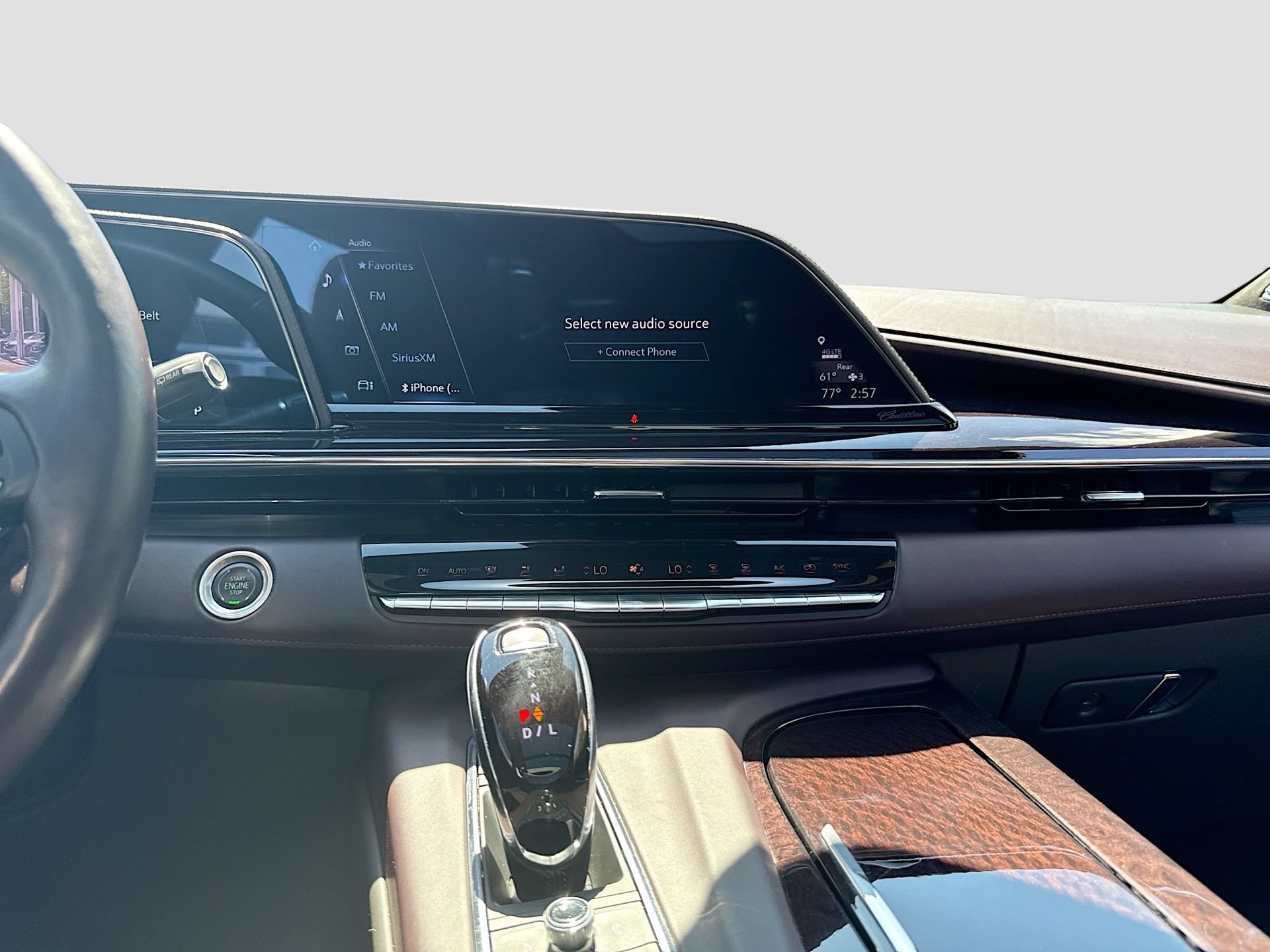 Used 2022 Cadillac Escalade ESV Sport Platinum AWD/4WD image 16