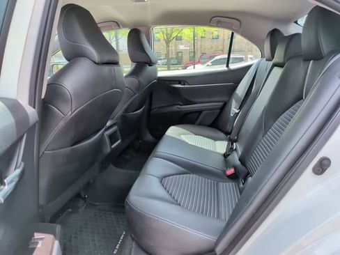 Used 2024 Toyota Camry SE FWD image 10