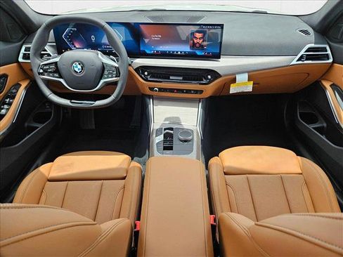 Used 2025 BMW 330i Sedan w/ Convenience Package image 14