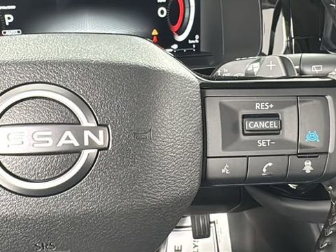 New 2026 Nissan Pathfinder SL image 23