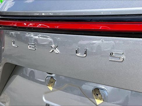 Used 2024 Lexus NX 250 FWD w/ Towing Package (2000 Lbs) image 31