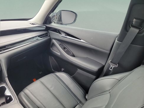 Certified 2025 INFINITI QX60 Pure image 13