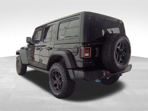 Used 2023 Jeep Wrangler Unlimited w/ Cold Weather Group image 4
