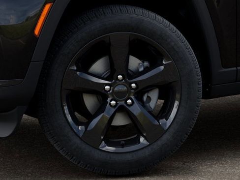 New 2025 Jeep Grand Cherokee L Limited w/ Black Appearance Package image 8