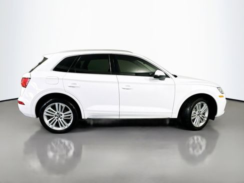 Used 2018 Audi Q5 2.0T Premium Plus w/ Premium Plus Package AWD/4WD image 8