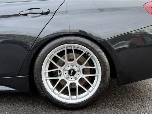 Used 2013 BMW 335i xDrive M-SPORT image 4