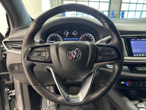 Used 2023 Buick Enclave Essence w/ Sport Touring Edition image 12
