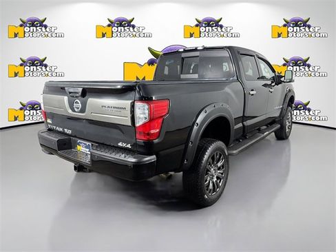 Used 2017 Nissan Titan PRO-4X image 5