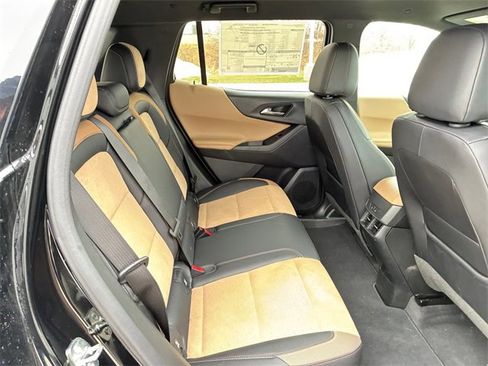 New 2026 Chevrolet Equinox ACTIV w/ Convenience Package III image 15