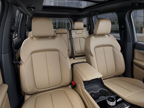 New 2026 Jeep Grand Cherokee Limited AWD/4WD image 16