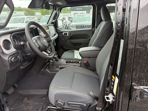 New 2026 Jeep Wrangler Unlimited Sport AWD/4WD image 12