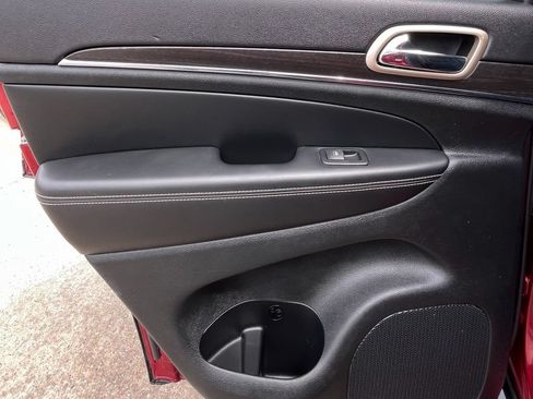 Used 2014 Jeep Grand Cherokee Limited RWD image 34