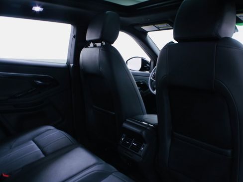 Used 2023 Land Rover Range Rover Evoque R-Dynamic S image 37