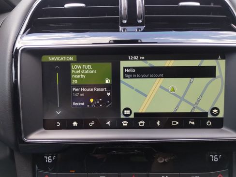 Used 2019 Jaguar F-PACE Premium AWD/4WD image 41